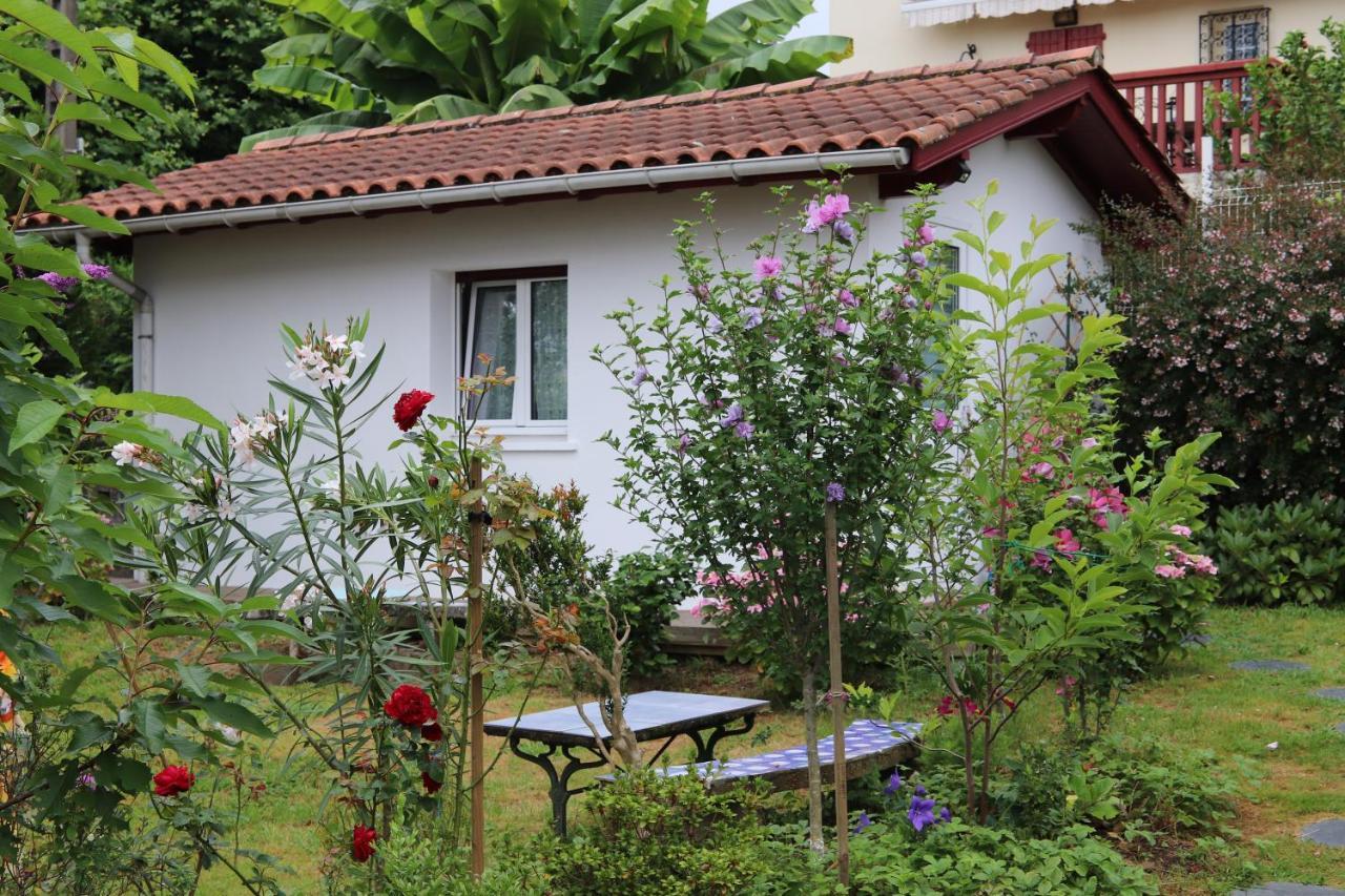 Chambres D'Hotes "Hor Dago" Pres De La Gare D'Hendaye Avec Le Petit-Dejeuner Εξωτερικό φωτογραφία